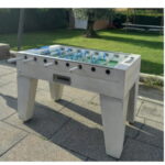 calcio balilla in cemento