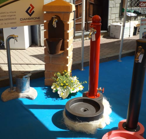 Esempio base in cemento per fontana in ferro