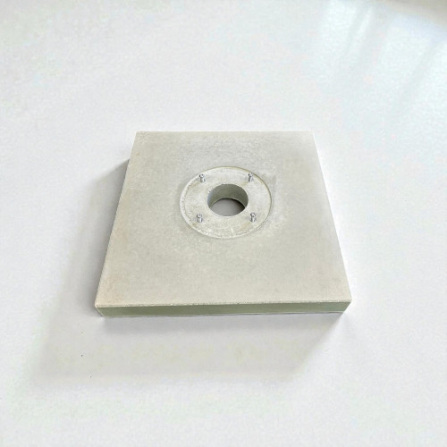 Base in cemento con scarico a perdere